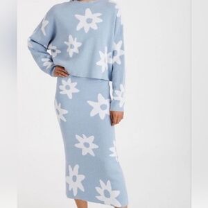 Zulu & Zephyr Flower Knitted Skirt And Top